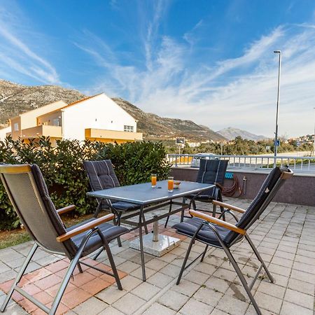Spacious 2-Bedroom Apartment With Terrace And Parking Cavtat Εξωτερικό φωτογραφία