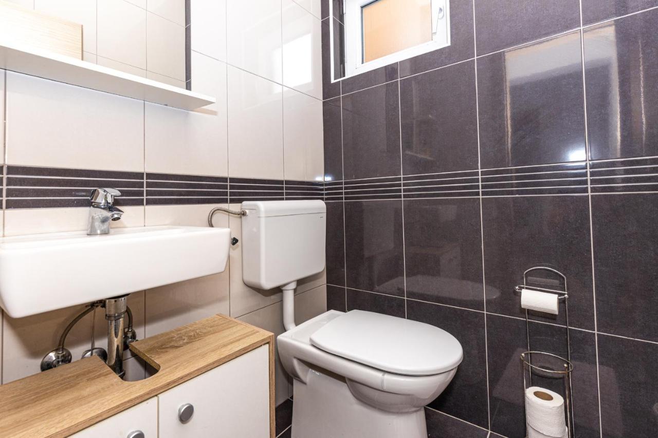 Spacious 2-Bedroom Apartment With Terrace And Parking Cavtat Εξωτερικό φωτογραφία