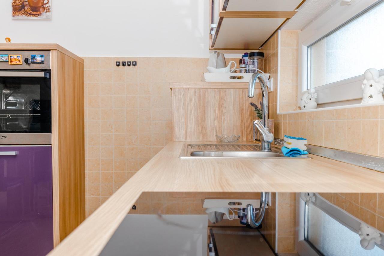 Spacious 2-Bedroom Apartment With Terrace And Parking Cavtat Εξωτερικό φωτογραφία