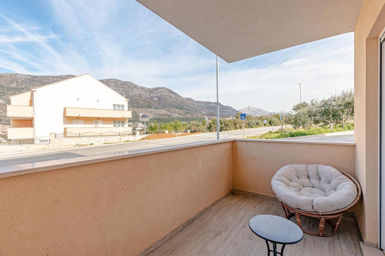 Spacious 2-Bedroom Apartment With Terrace And Parking Cavtat Εξωτερικό φωτογραφία