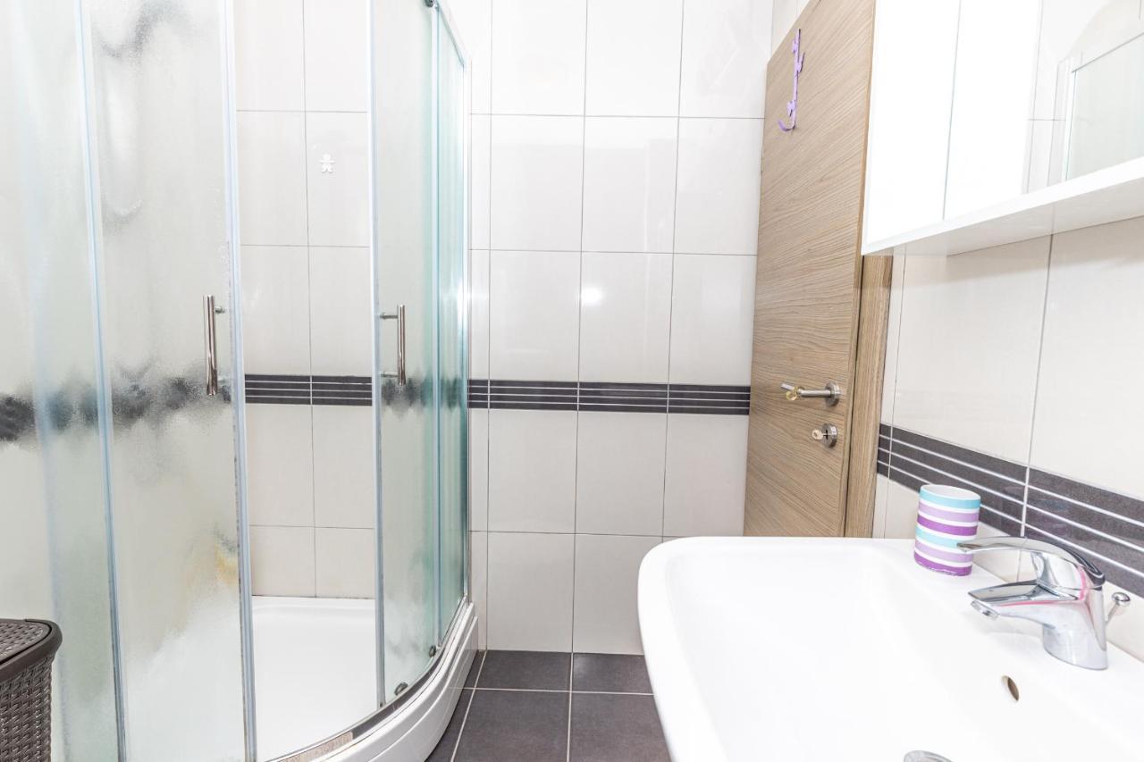 Spacious 2-Bedroom Apartment With Terrace And Parking Cavtat Εξωτερικό φωτογραφία