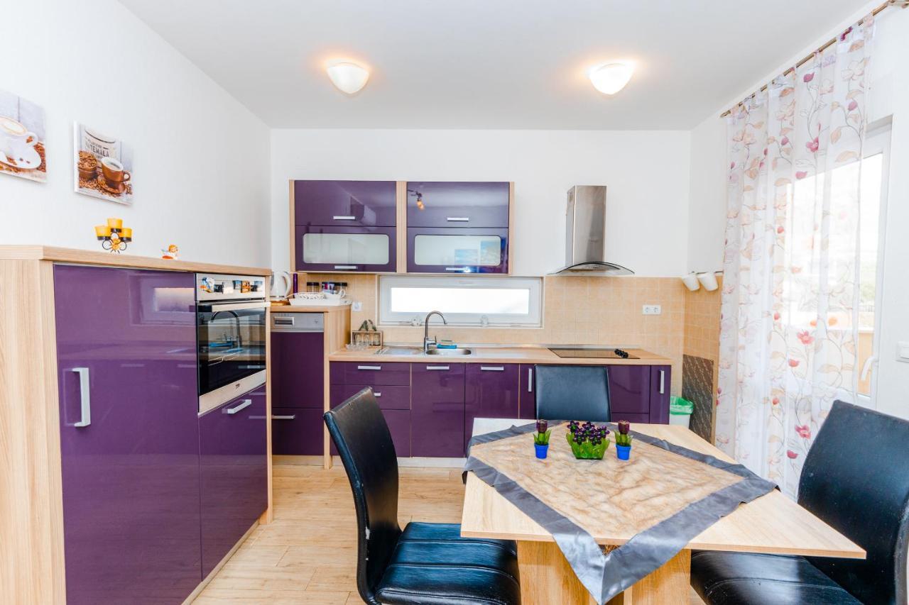 Spacious 2-Bedroom Apartment With Terrace And Parking Cavtat Εξωτερικό φωτογραφία
